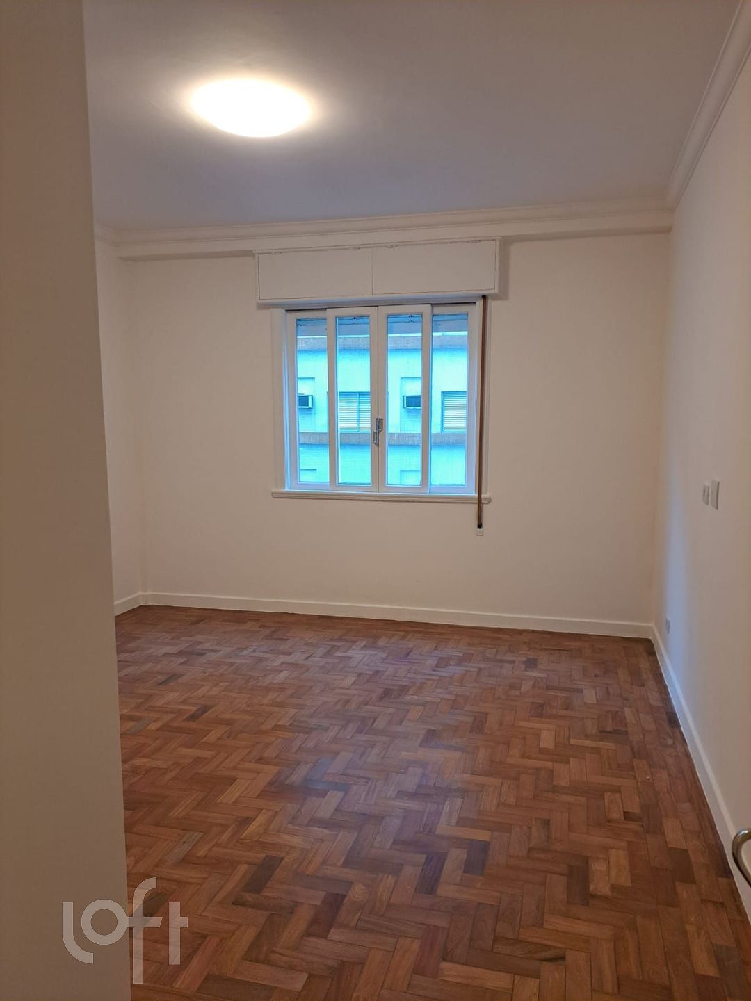 Apartamento à venda com 3 quartos, 209m² - Foto 10