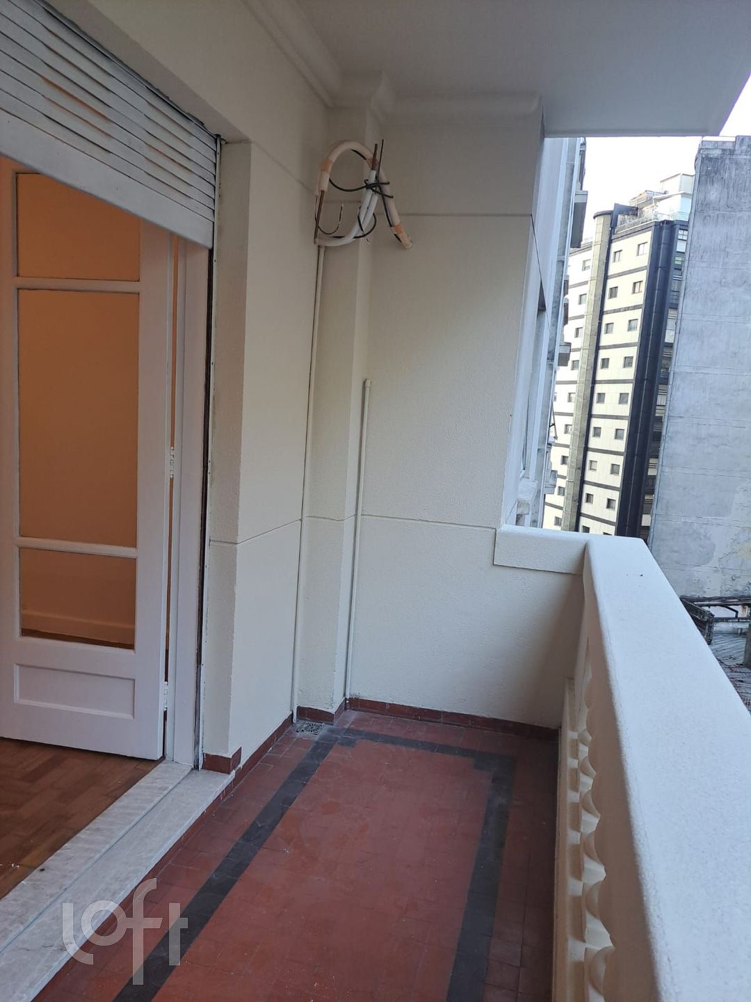 Apartamento à venda com 3 quartos, 209m² - Foto 9