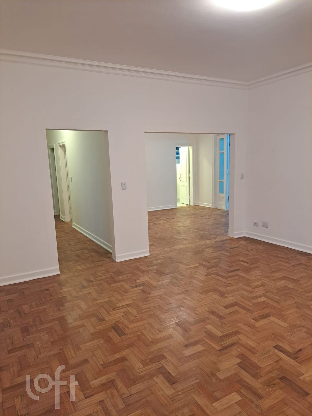 Apartamento à venda com 3 quartos, 209m² - Foto 15