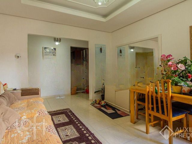 Apartamento com 53m², 2 dormitórios, Independência em Porto Alegre