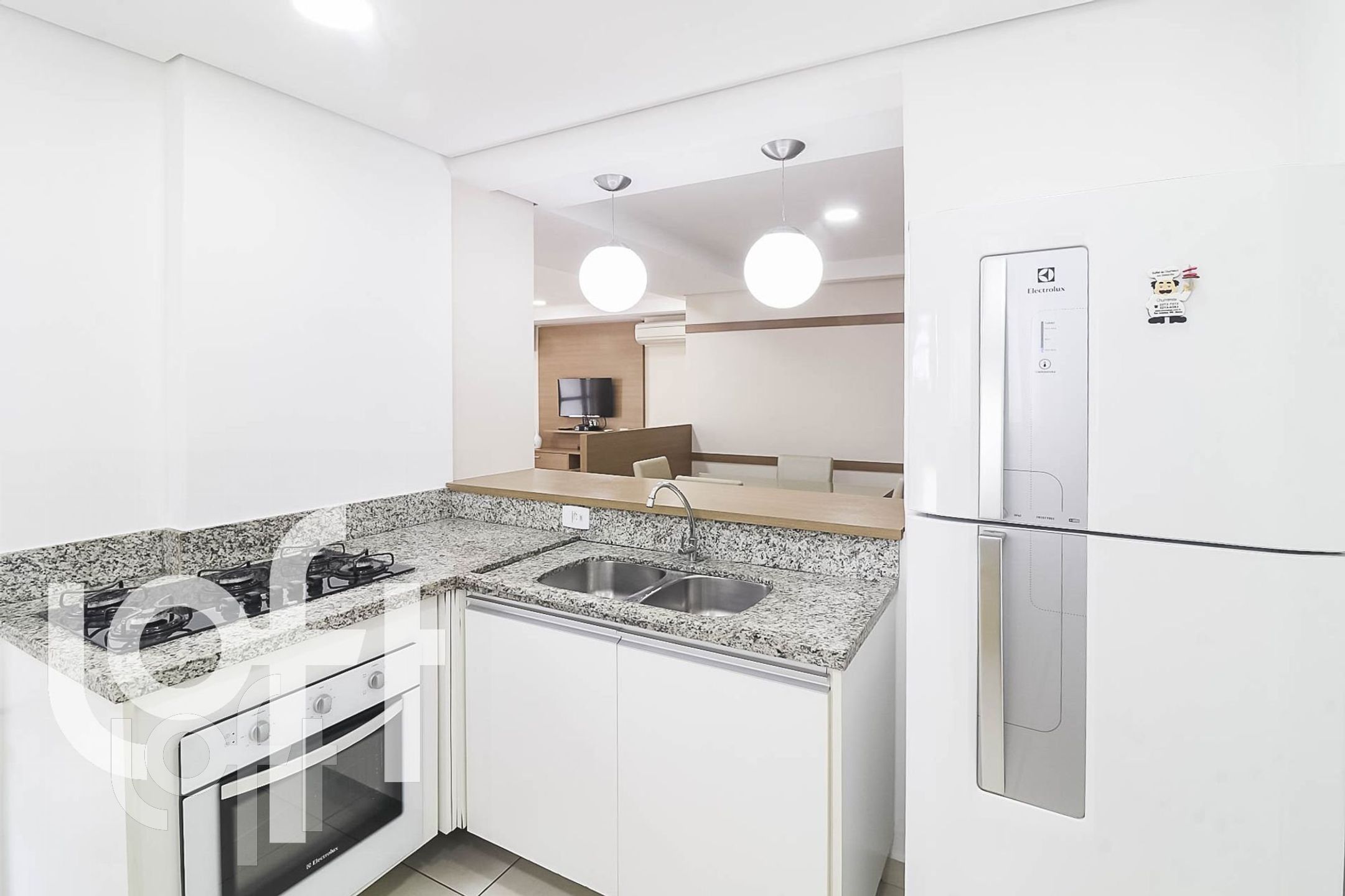 Apartamento à venda com 2 quartos, 104m² - Foto 32