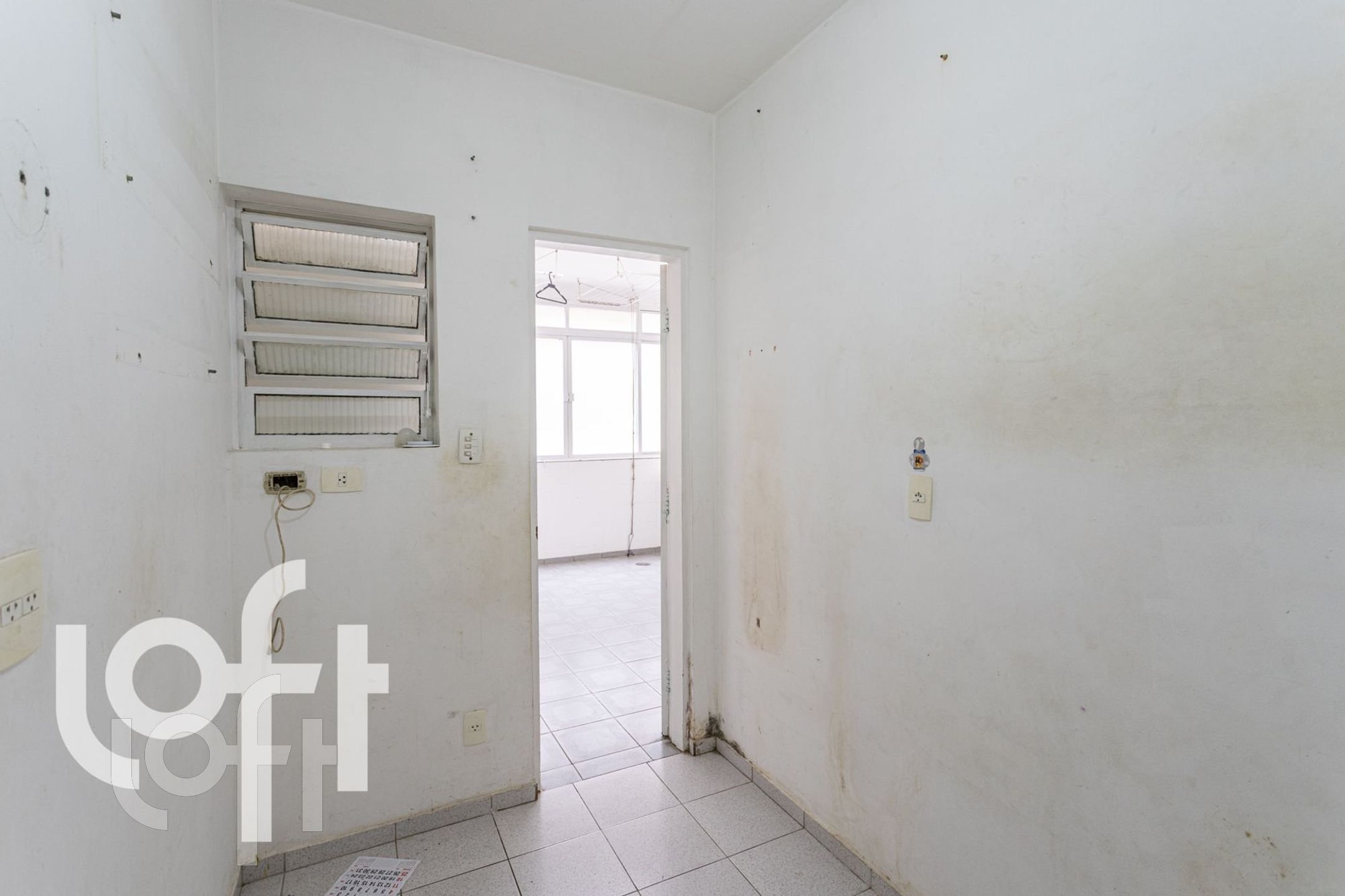 Apartamento à venda com 4 quartos, 315m² - Foto 2