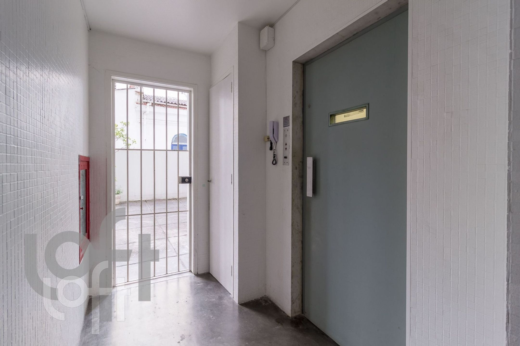 Apartamento à venda com 4 quartos, 140m² - Foto 24