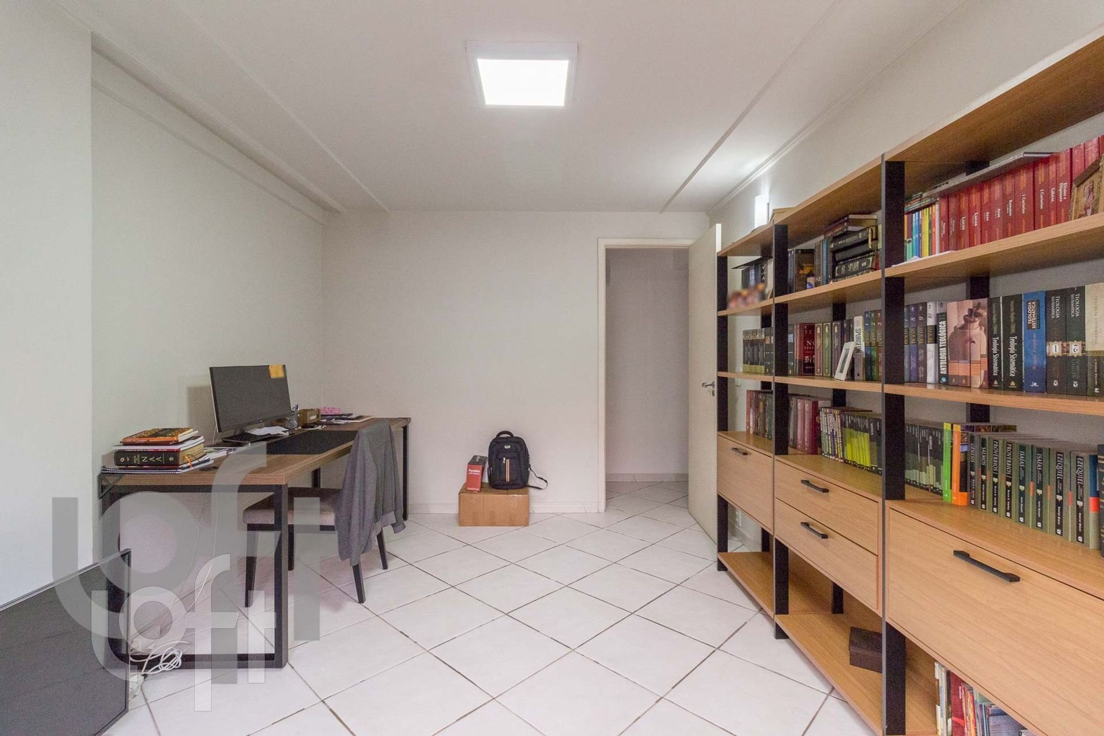 Apartamento à venda com 4 quartos, 140m² - Foto 3