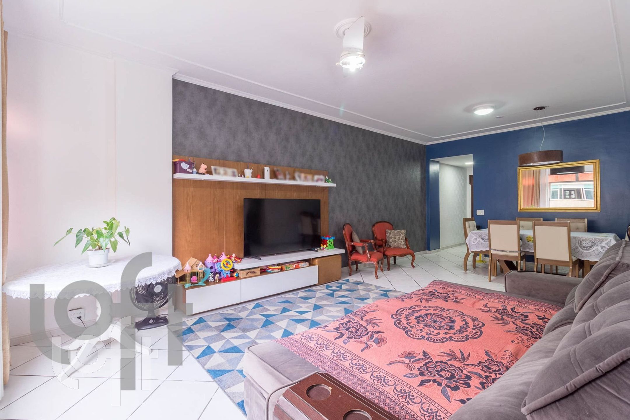 Apartamento à venda com 4 quartos, 140m² - Foto 1