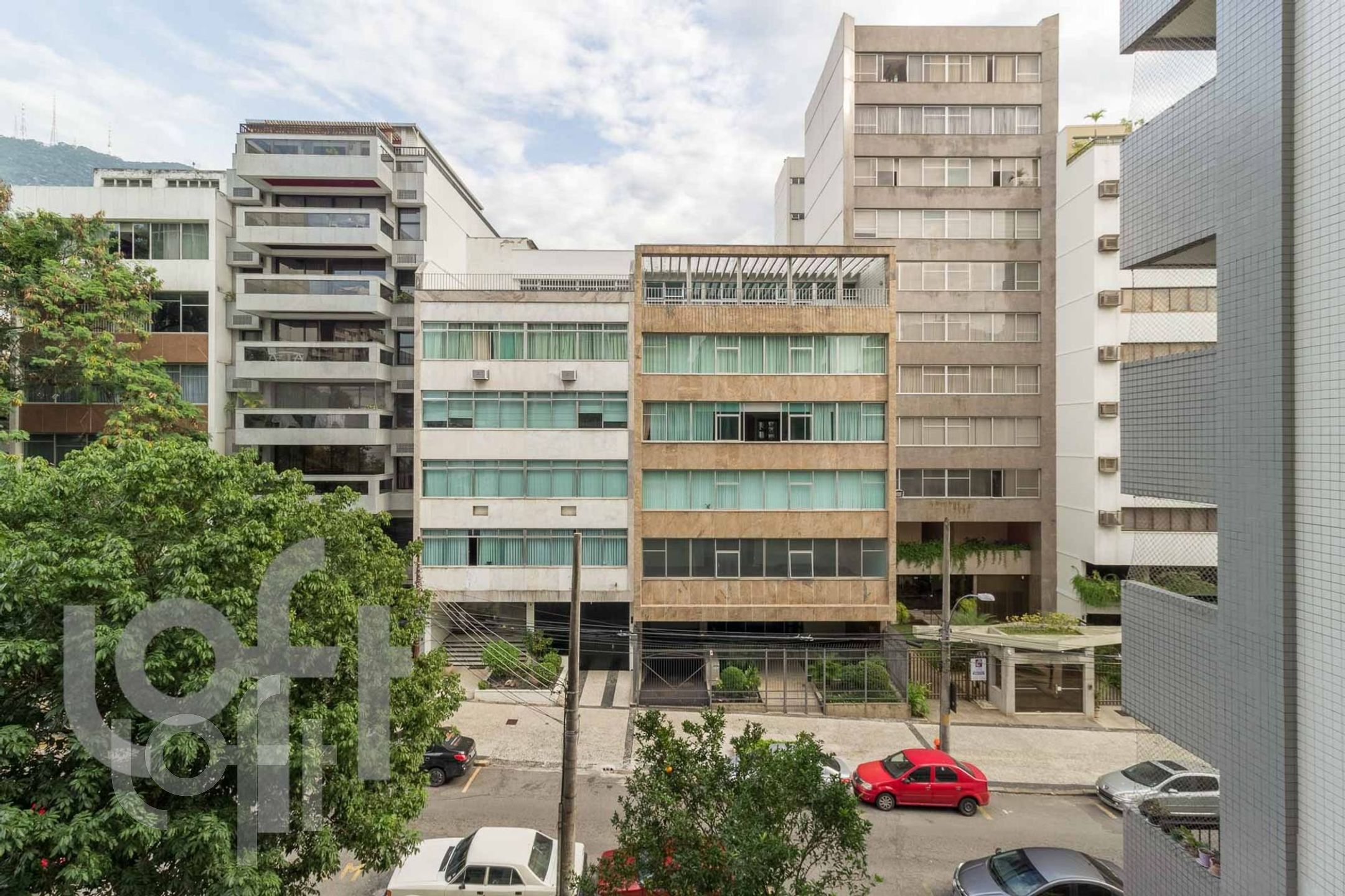 Apartamento à venda com 4 quartos, 140m² - Foto 16