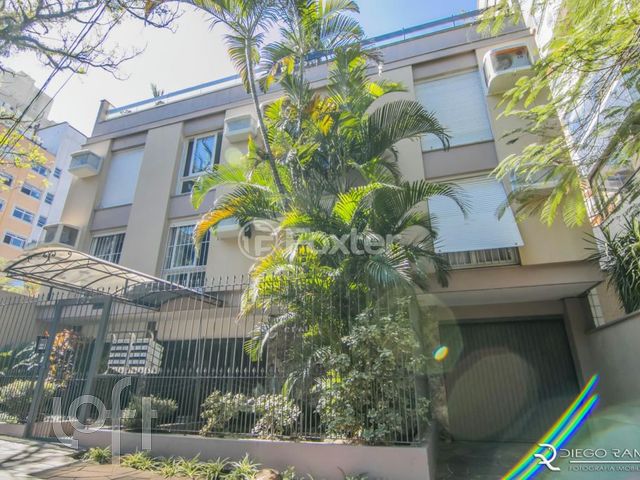 Apartamento com 96m², 3 dormitórios, 1 suíte, 2 vagas, Petrópolis em Porto Alegre