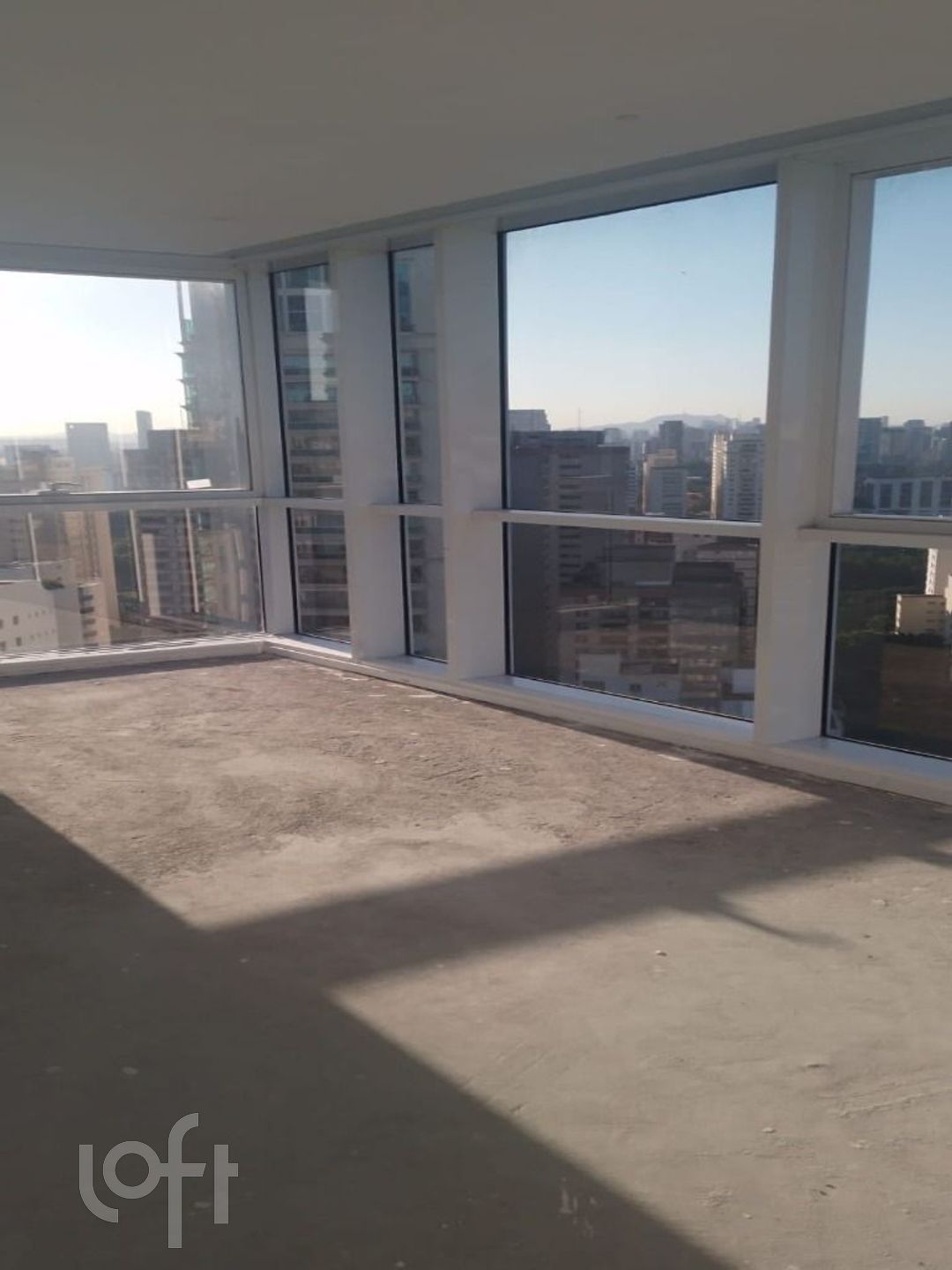 Apartamento à venda com 3 quartos, 298m² - Foto 15