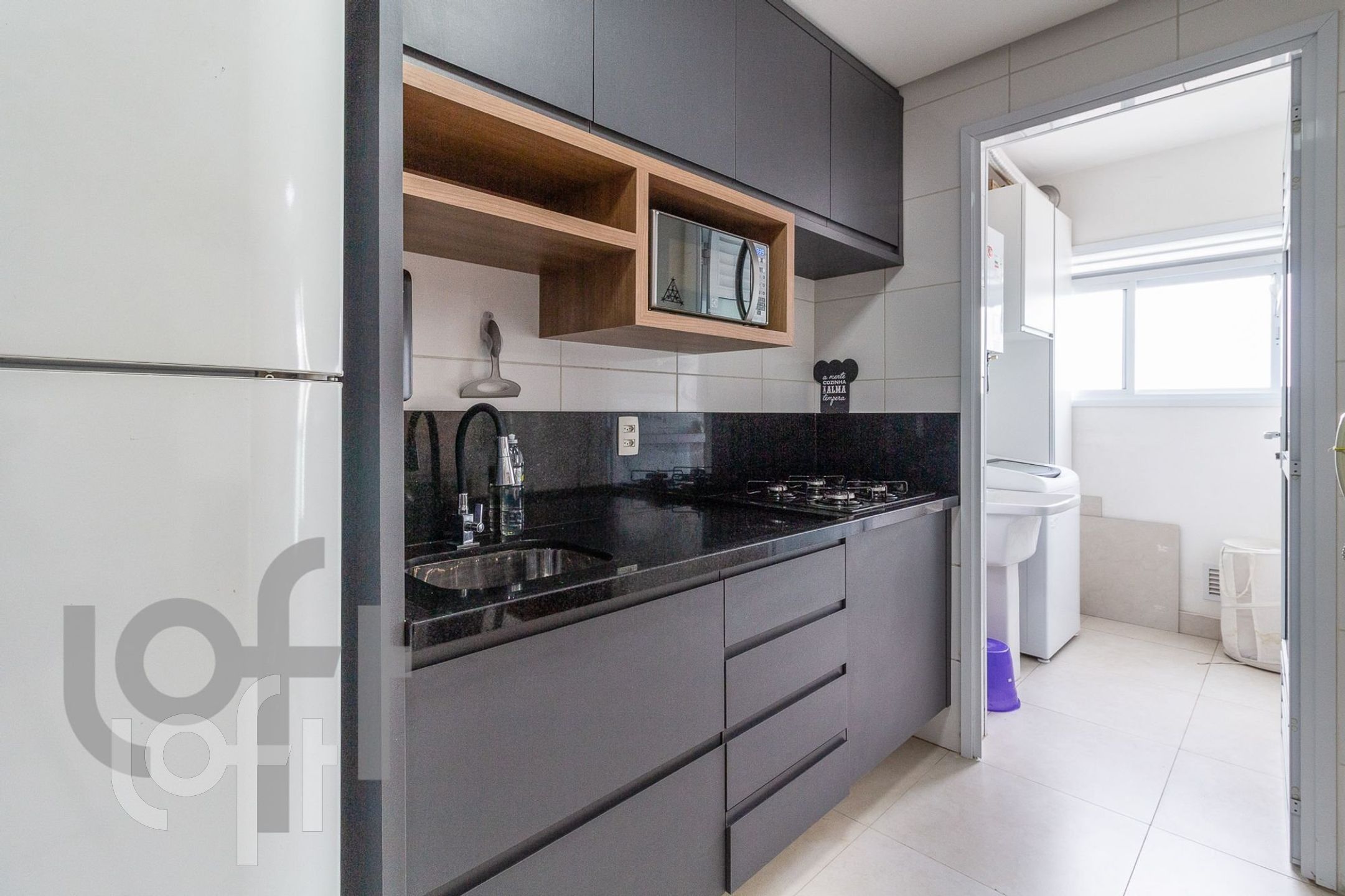 Apartamento à venda com 1 quarto, 45m² - Foto 16