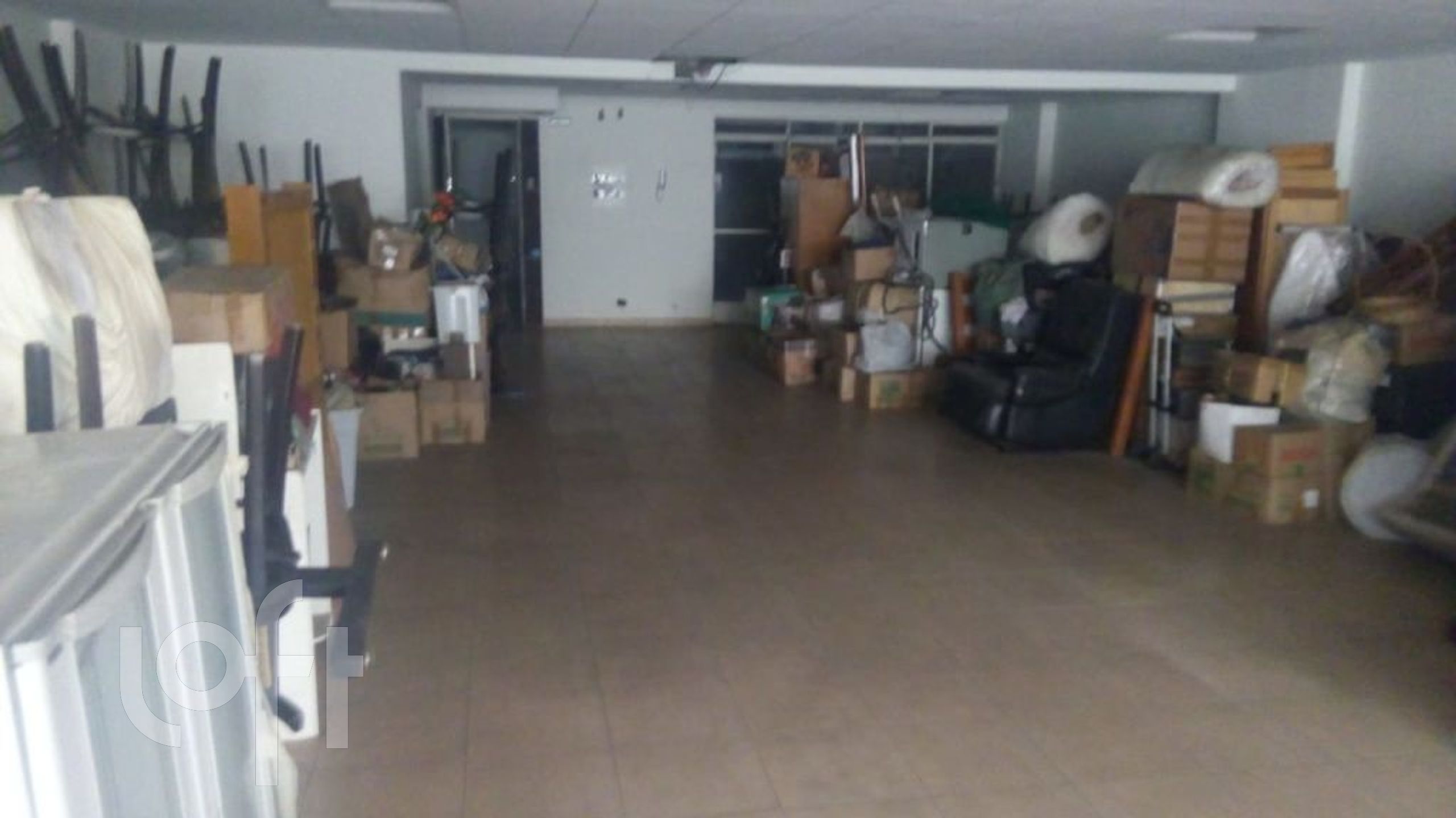 Apartamento à venda com 1 quarto, 120m² - Foto 2