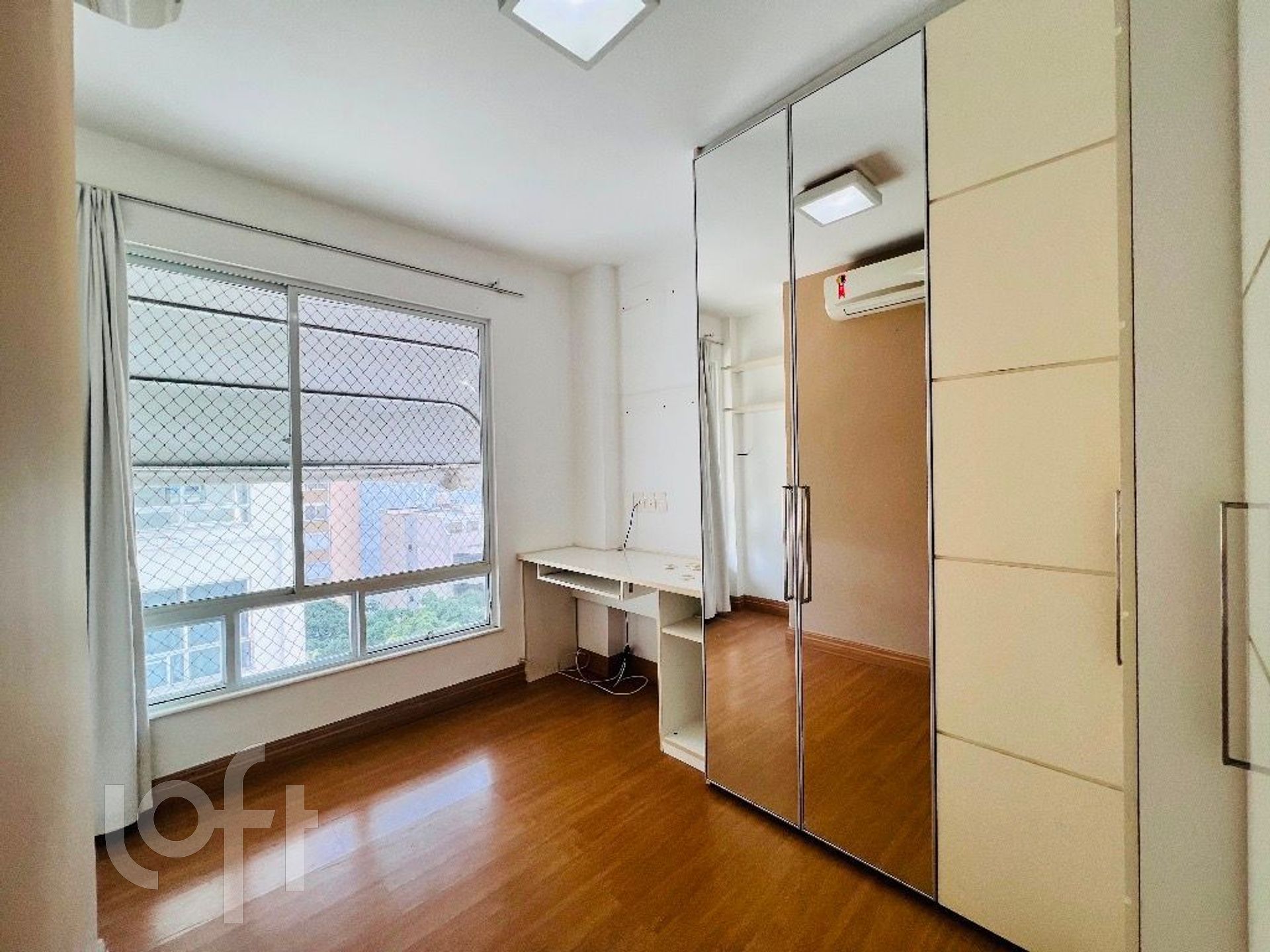 Apartamento à venda com 2 quartos, 180m² - Foto 32