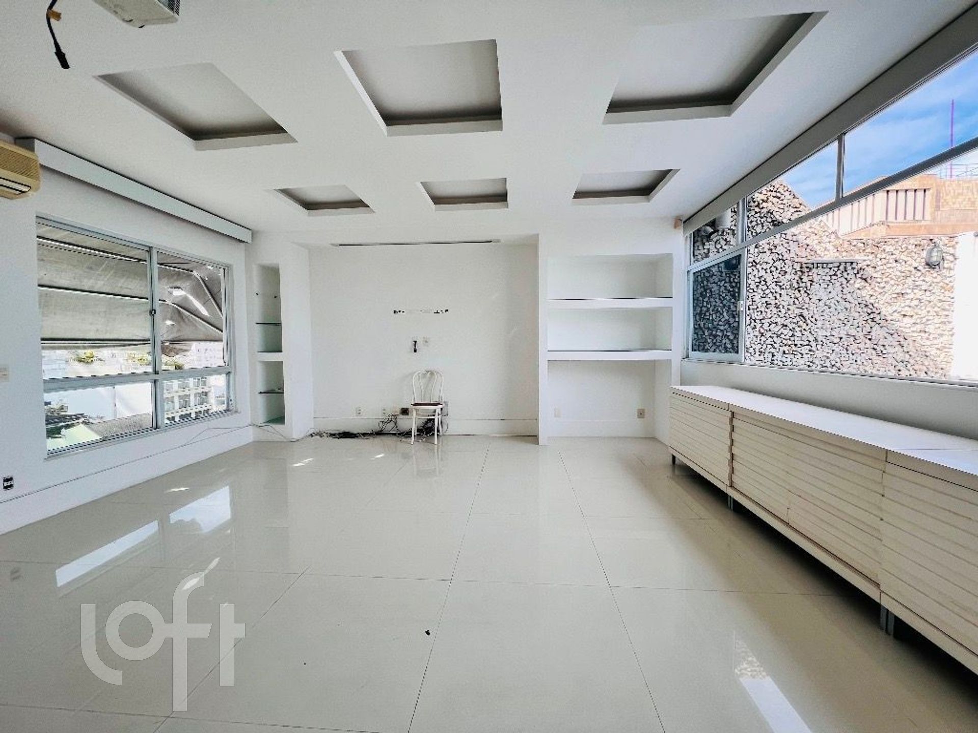 Apartamento à venda com 2 quartos, 180m² - Foto 4