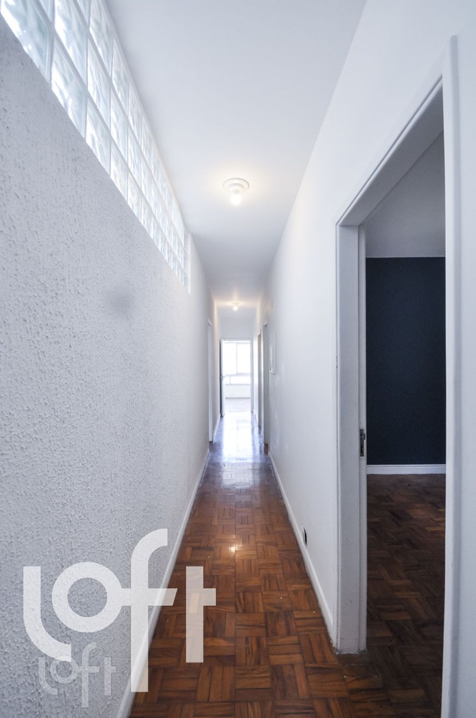 Apartamento à venda com 3 quartos, 185m² - Foto 3