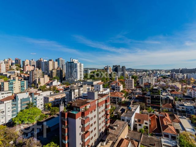 Apartamento com 28m², 1 dormitório, 1 vaga, Rio Branco em Porto Alegre
