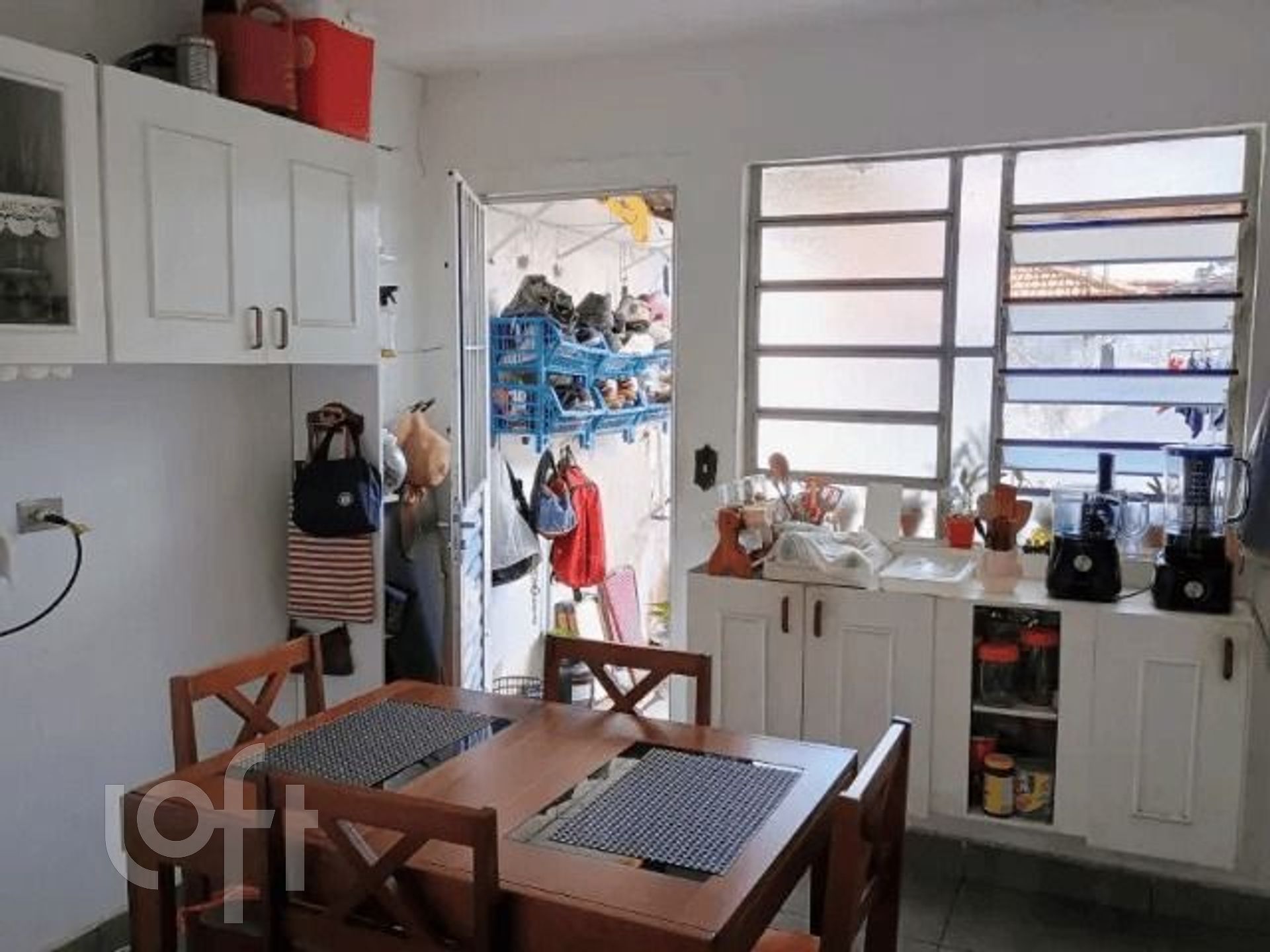 Casa à venda com 2 quartos, 74m² - Foto 4