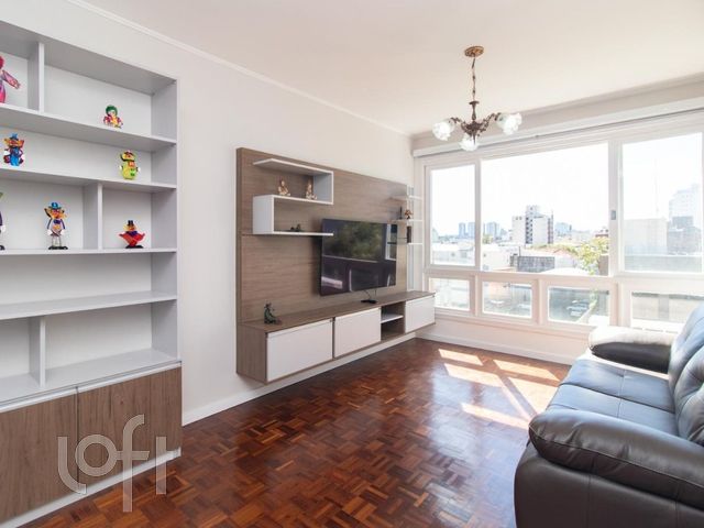 Apartamento com 106m², 3 dormitórios, 1 suíte, 1 vaga, Menino Deus em Porto Alegre
