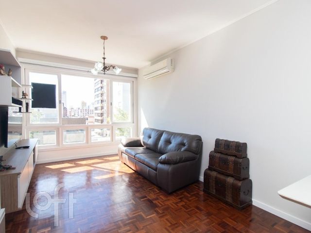 Apartamento com 106m², 3 dormitórios, 1 suíte, 1 vaga, Menino Deus em Porto Alegre