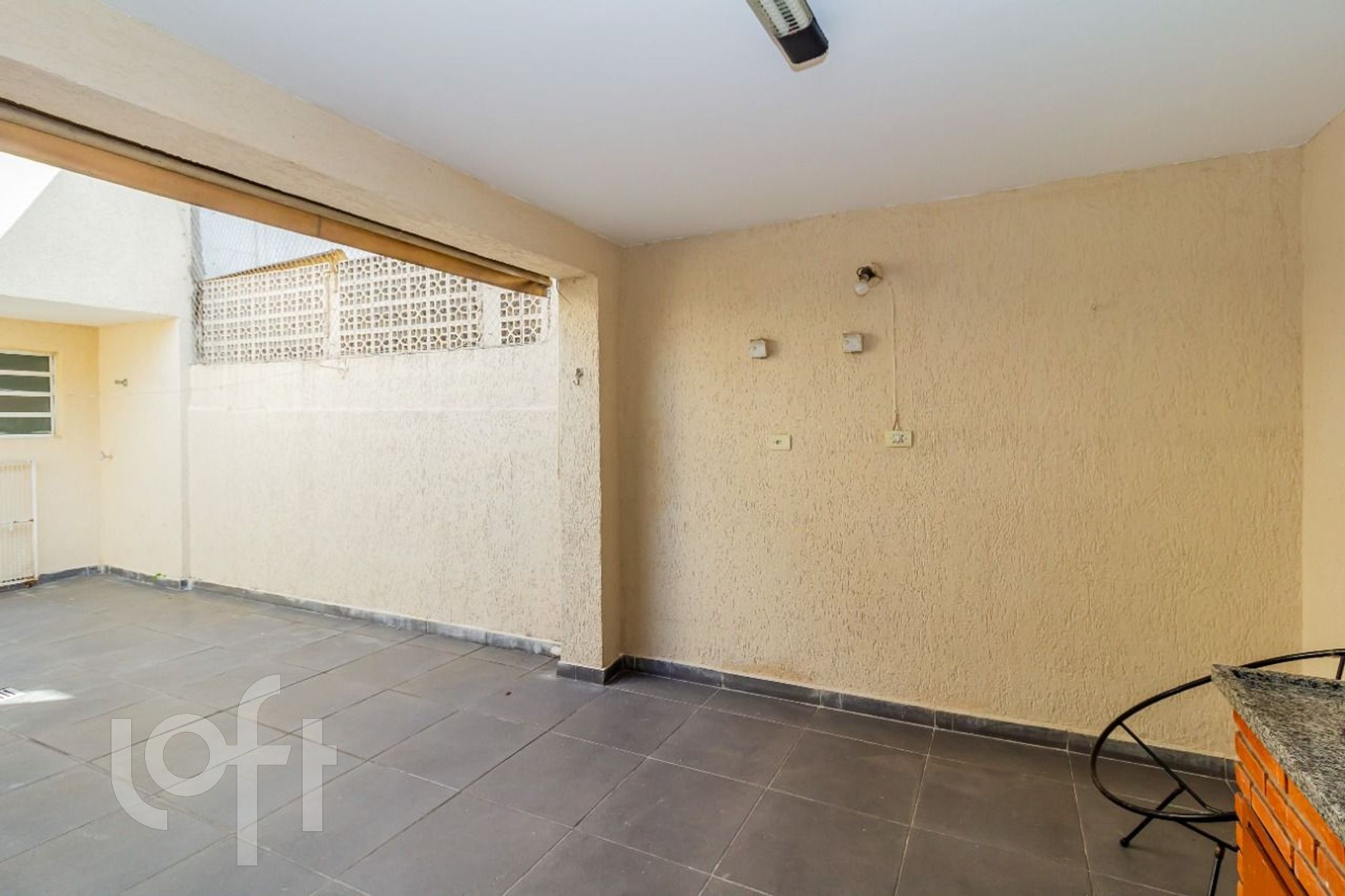 Casa à venda com 2 quartos, 160m² - Foto 41