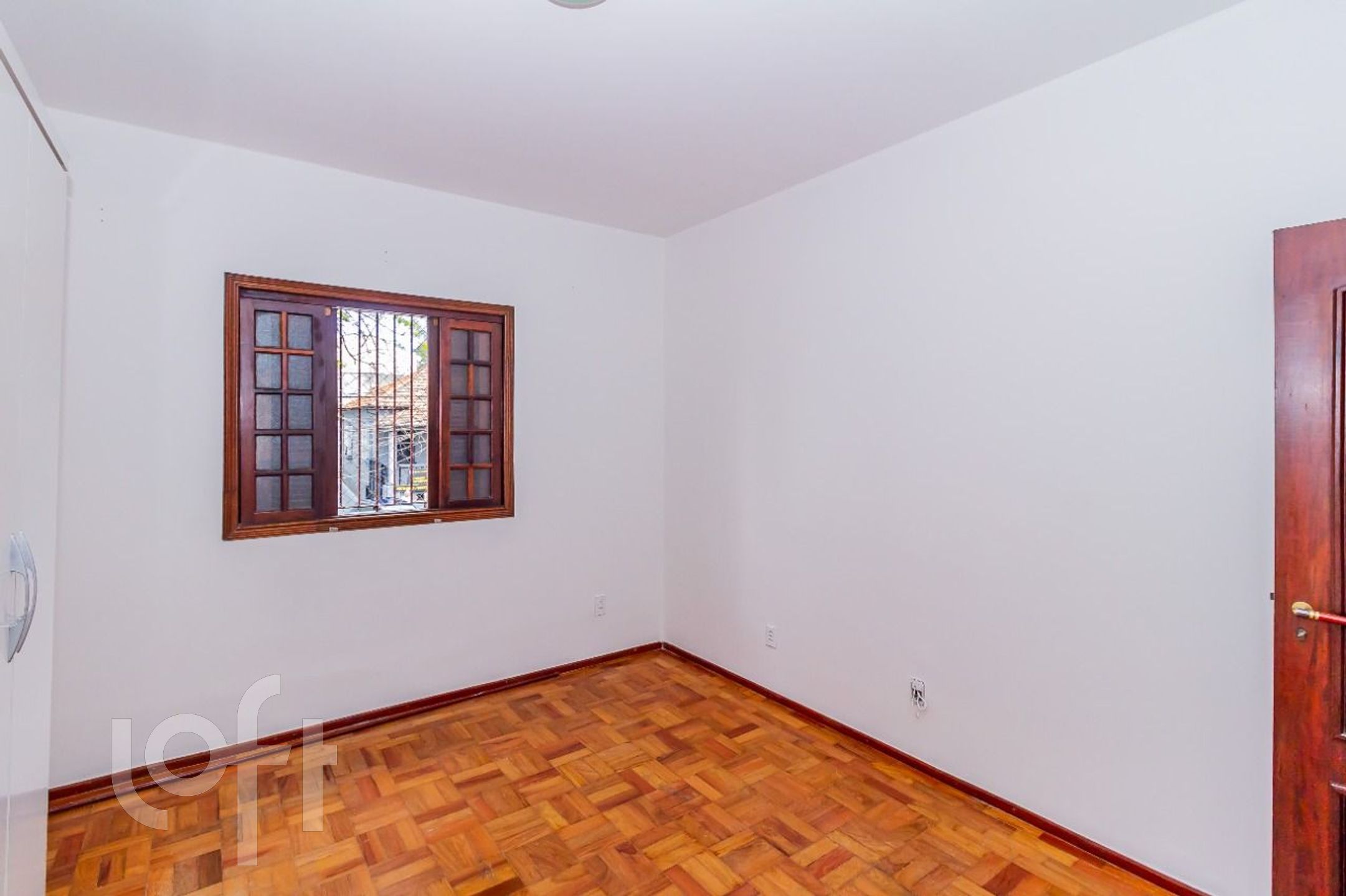 Casa à venda com 2 quartos, 160m² - Foto 7