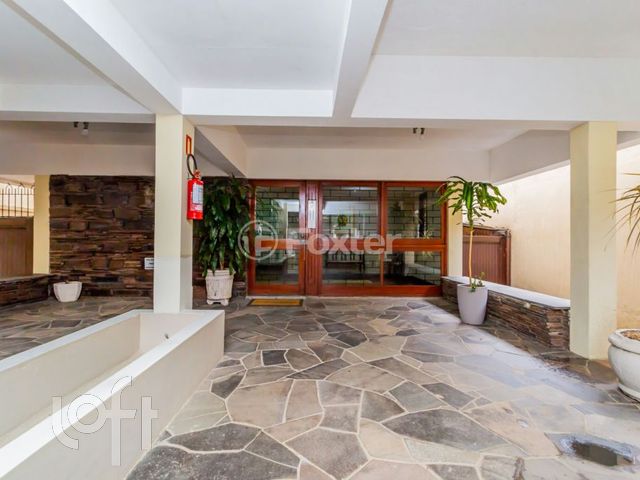 Apartamento com 94m², 3 dormitórios, 1 vaga, Petrópolis em Porto Alegre