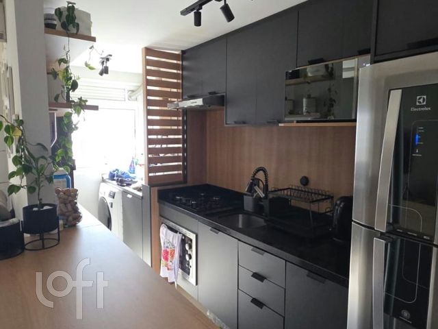 Apartamento com 79m², 2 dormitórios, 1 suíte, 1 vaga, Petrópolis em Porto Alegre