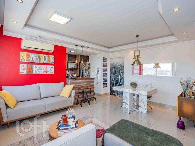 Apartamento com 65m², 3 dormitórios, 1 suíte, 1 vaga, Vila Ipiranga em Porto Alegre