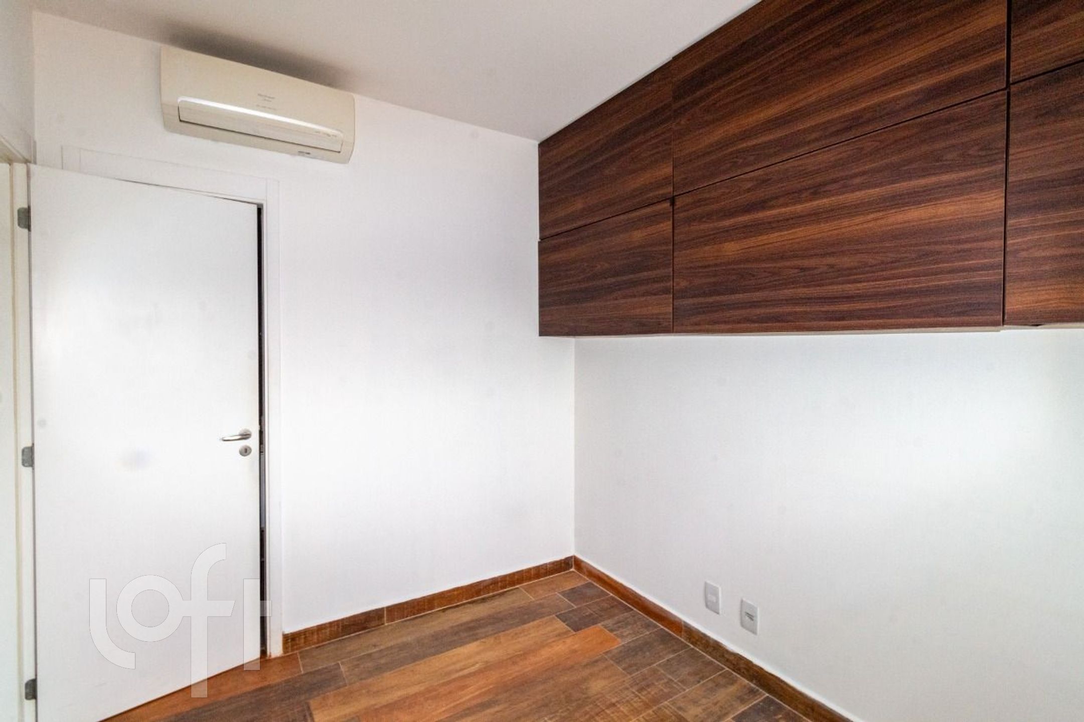 Apartamento à venda com 2 quartos, 66m² - Foto 12