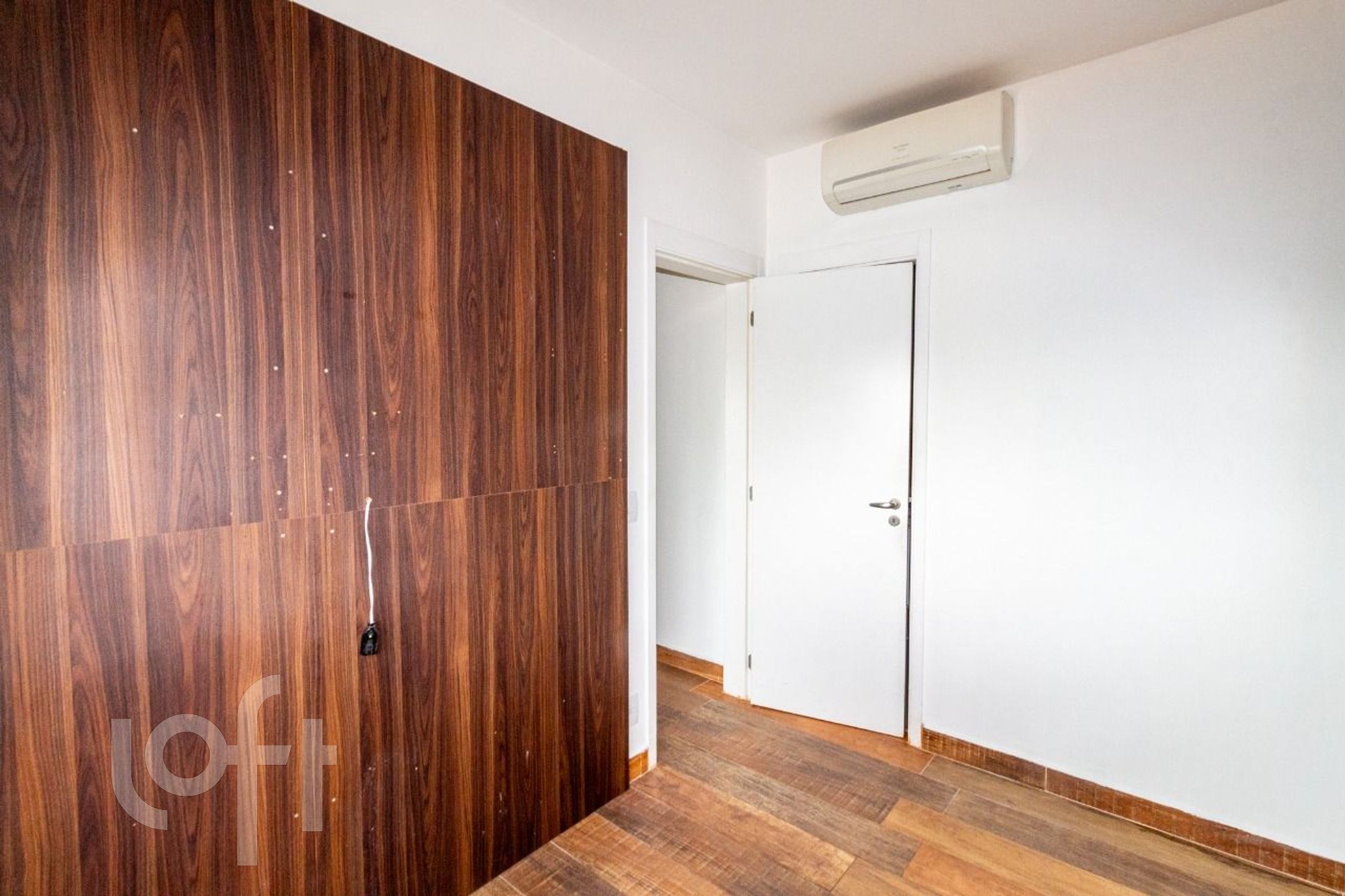 Apartamento à venda com 2 quartos, 66m² - Foto 13