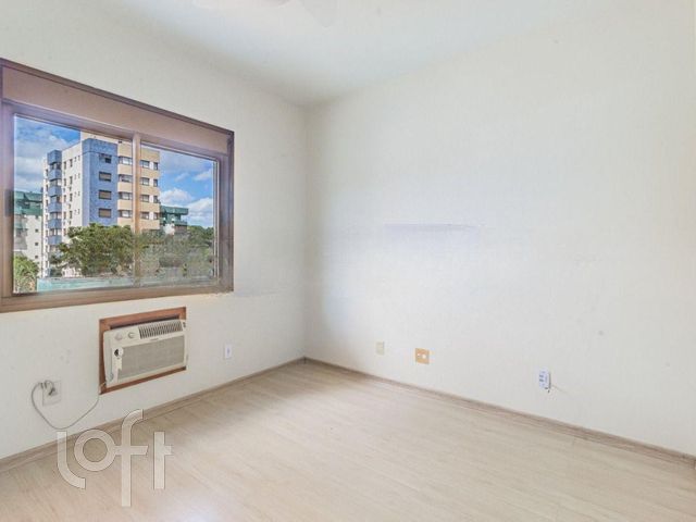 Apartamento com 53m², 2 dormitórios, 1 vaga, Higienópolis em Porto Alegre