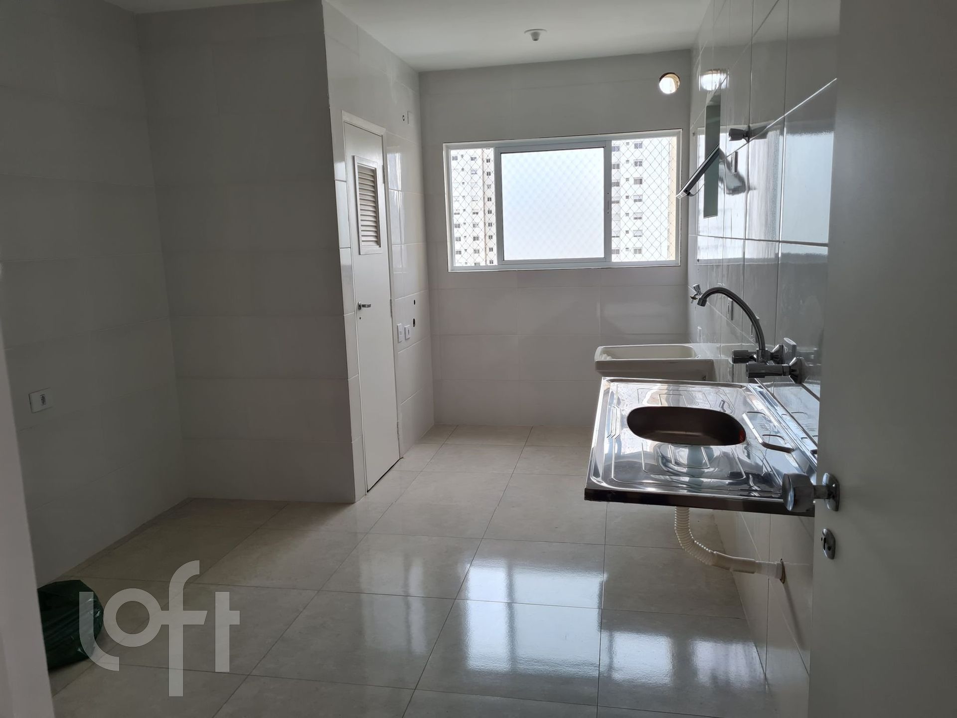 Apartamento à venda com 3 quartos, 100m² - Foto 12