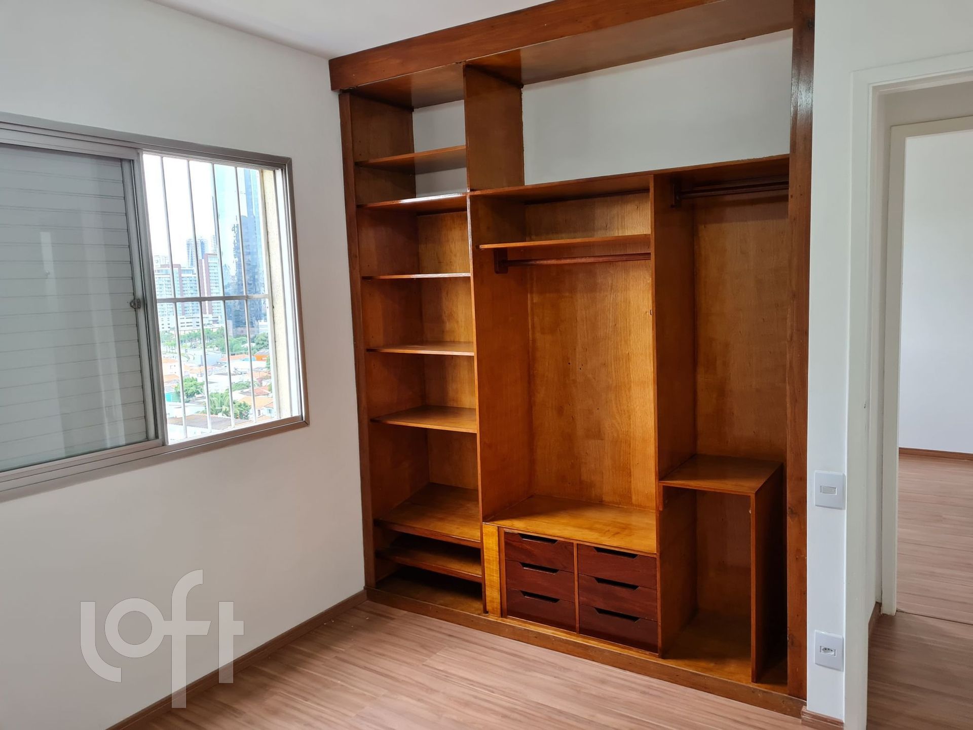 Apartamento à venda com 3 quartos, 100m² - Foto 4