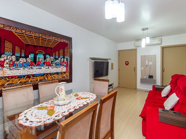 Apartamento com 90m², 3 dormitórios, 1 suíte, 2 vagas, Higienópolis em Porto Alegre