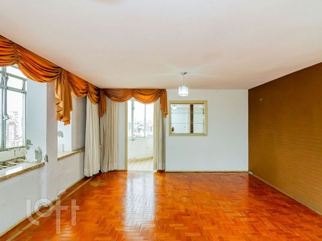 Apartamento com 173m², 3 dormitórios, Floresta em Porto Alegre
