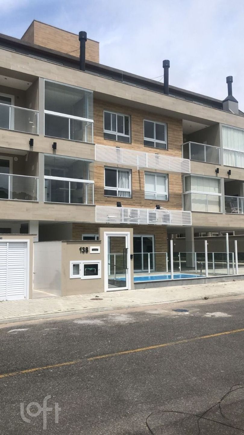 Apartamento à venda em Cachoeira do bom Jesus com 47 m², 2 quartos, 1 suíte, 1 vaga