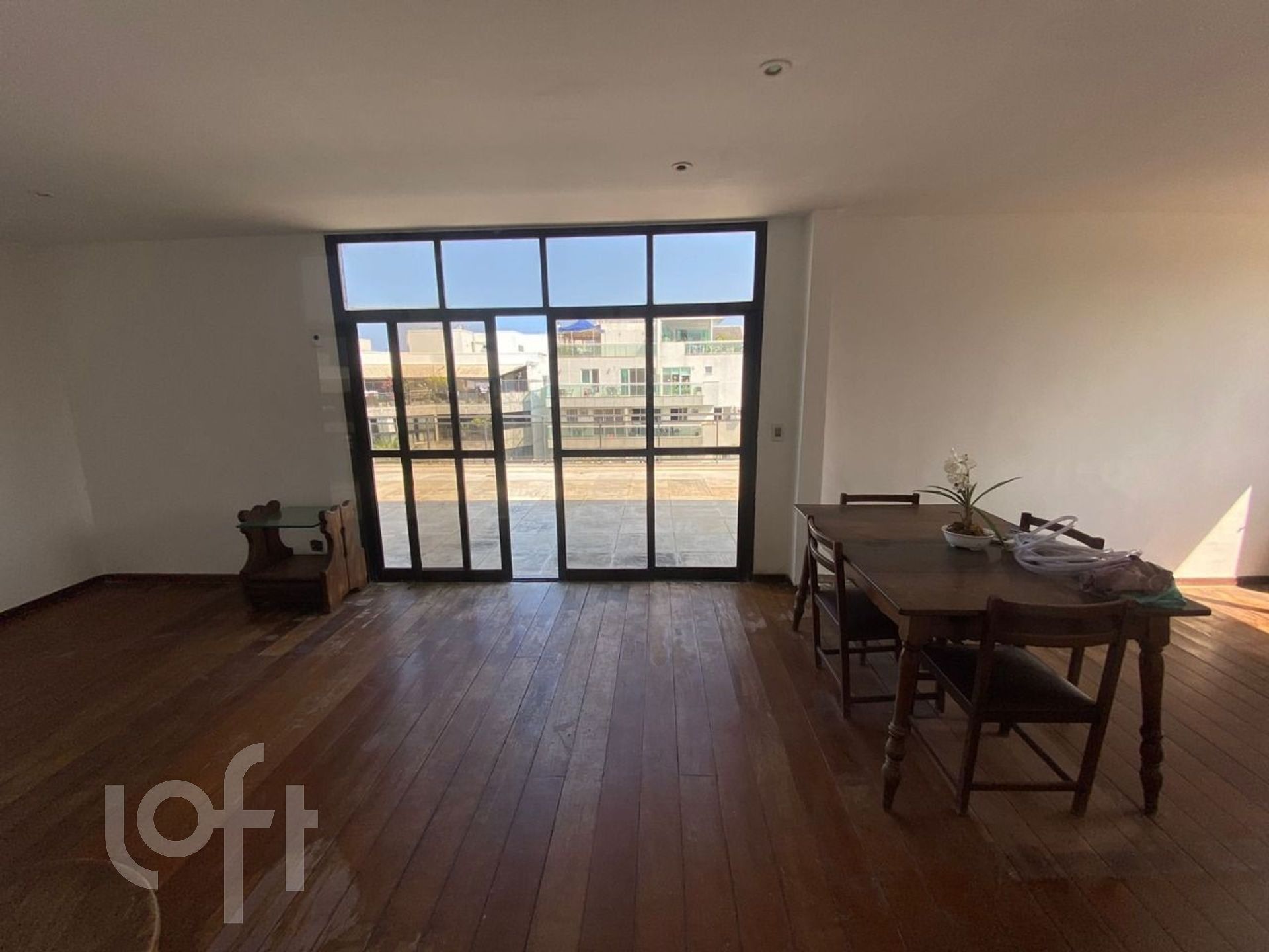 Venda de Apartamento com 1 quarto(s), por R$ 892.5 mil, no condomínio ilha de cozumel em Recreio dos Bandeirantes.