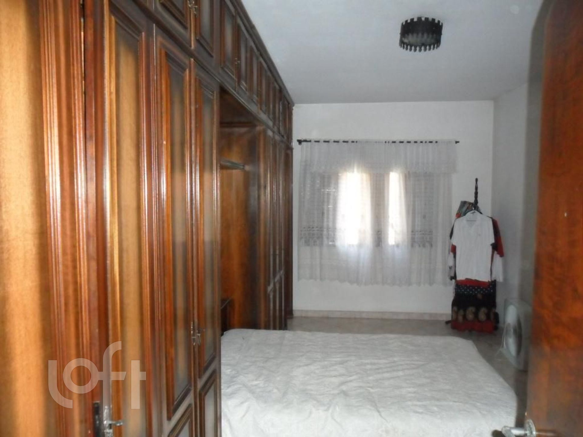 Casa à venda com 4 quartos, 300m² - Foto 17