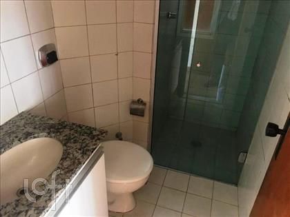 Apartamento à venda com 3 quartos, 107m² - Foto 13