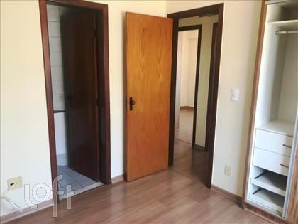 Apartamento à venda com 3 quartos, 107m² - Foto 7