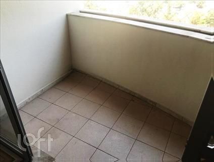 Apartamento à venda com 3 quartos, 107m² - Foto 4