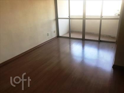 Apartamento à venda com 3 quartos, 107m² - Foto 1