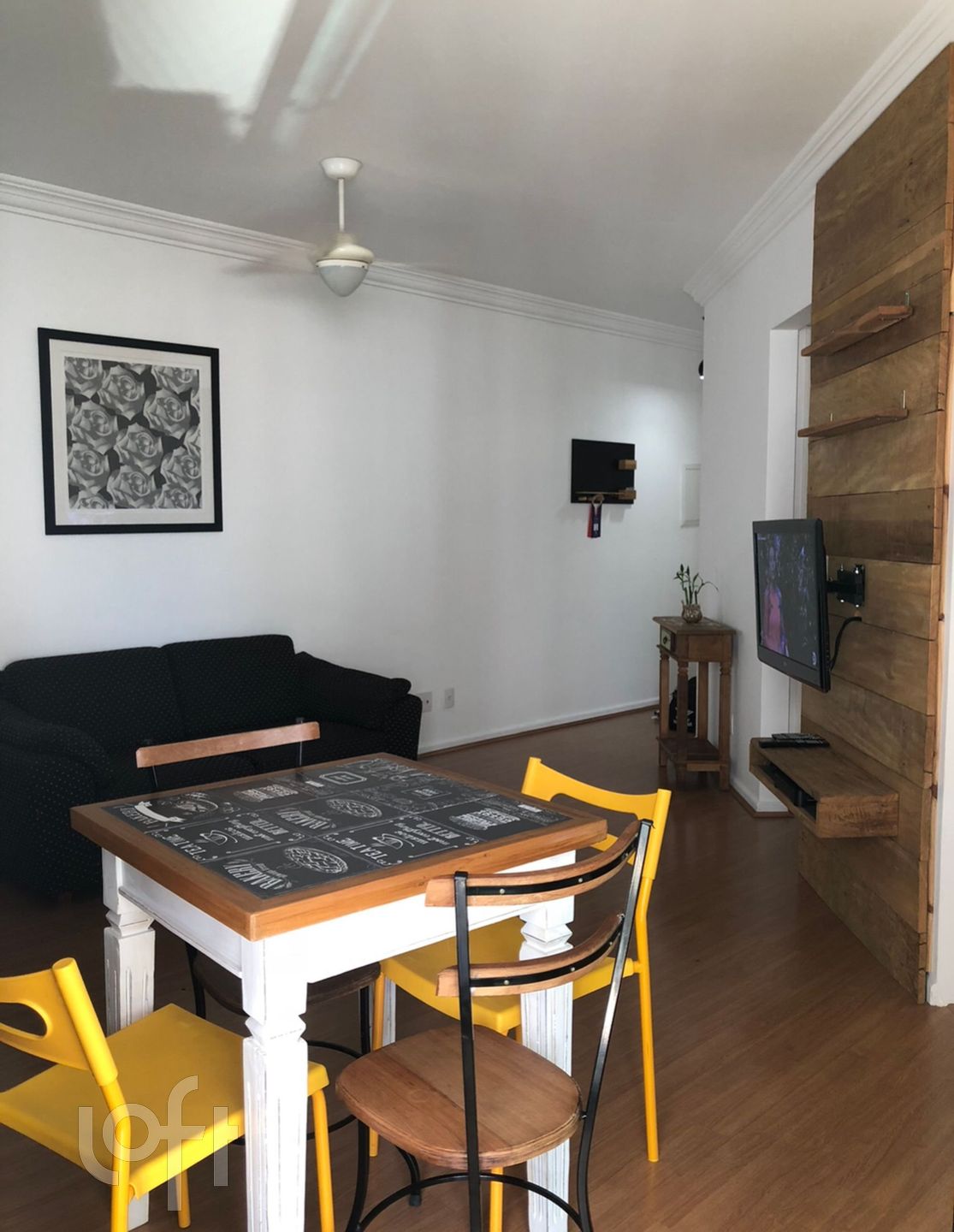 Apartamento à venda com 2 quartos, 60m² - Foto 1