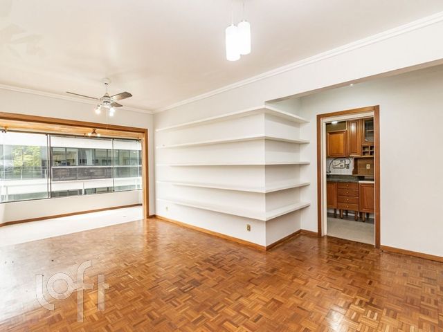 Apartamento com 111m², 2 dormitórios, 1 suíte, 1 vaga, Menino Deus em Porto Alegre