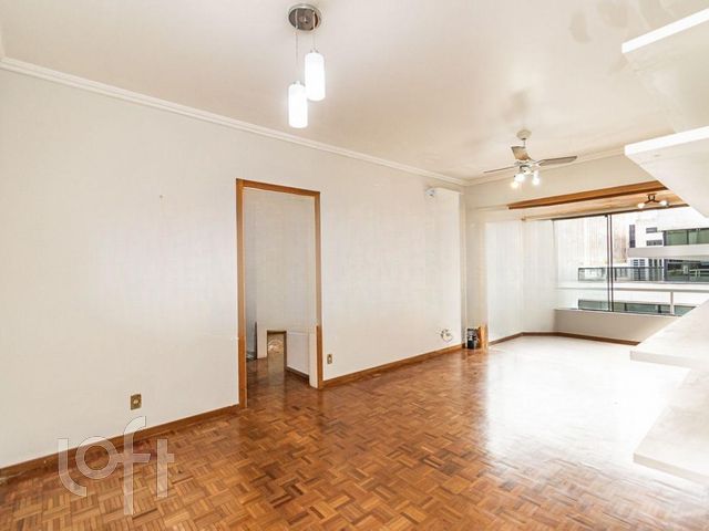 Apartamento com 111m², 2 dormitórios, 1 suíte, 1 vaga, Menino Deus em Porto Alegre