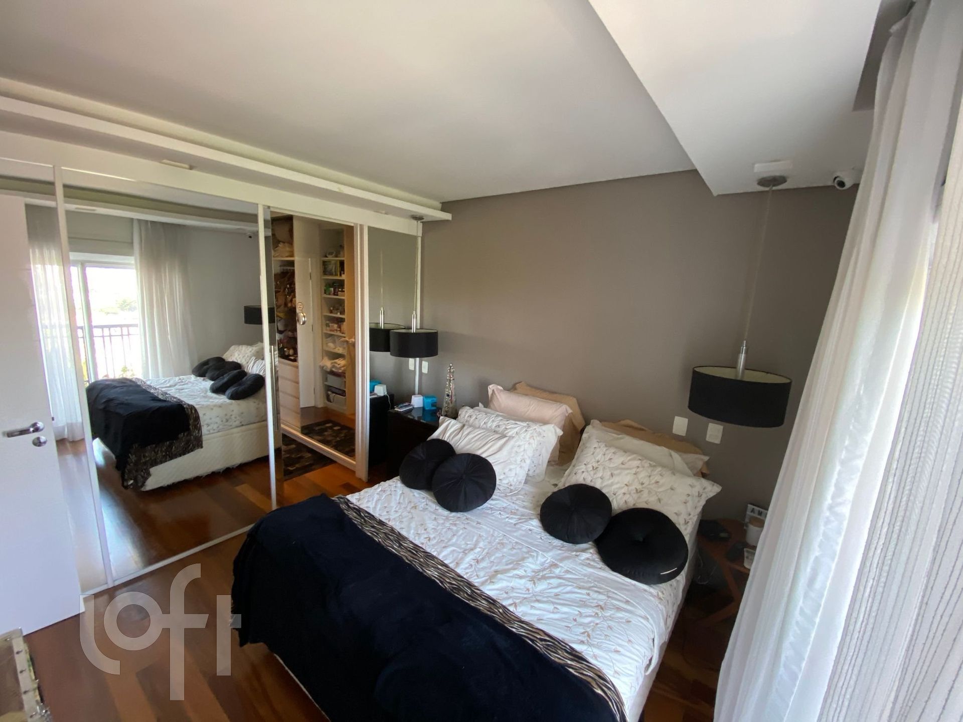 Apartamento à venda com 4 quartos, 250m² - Foto 7