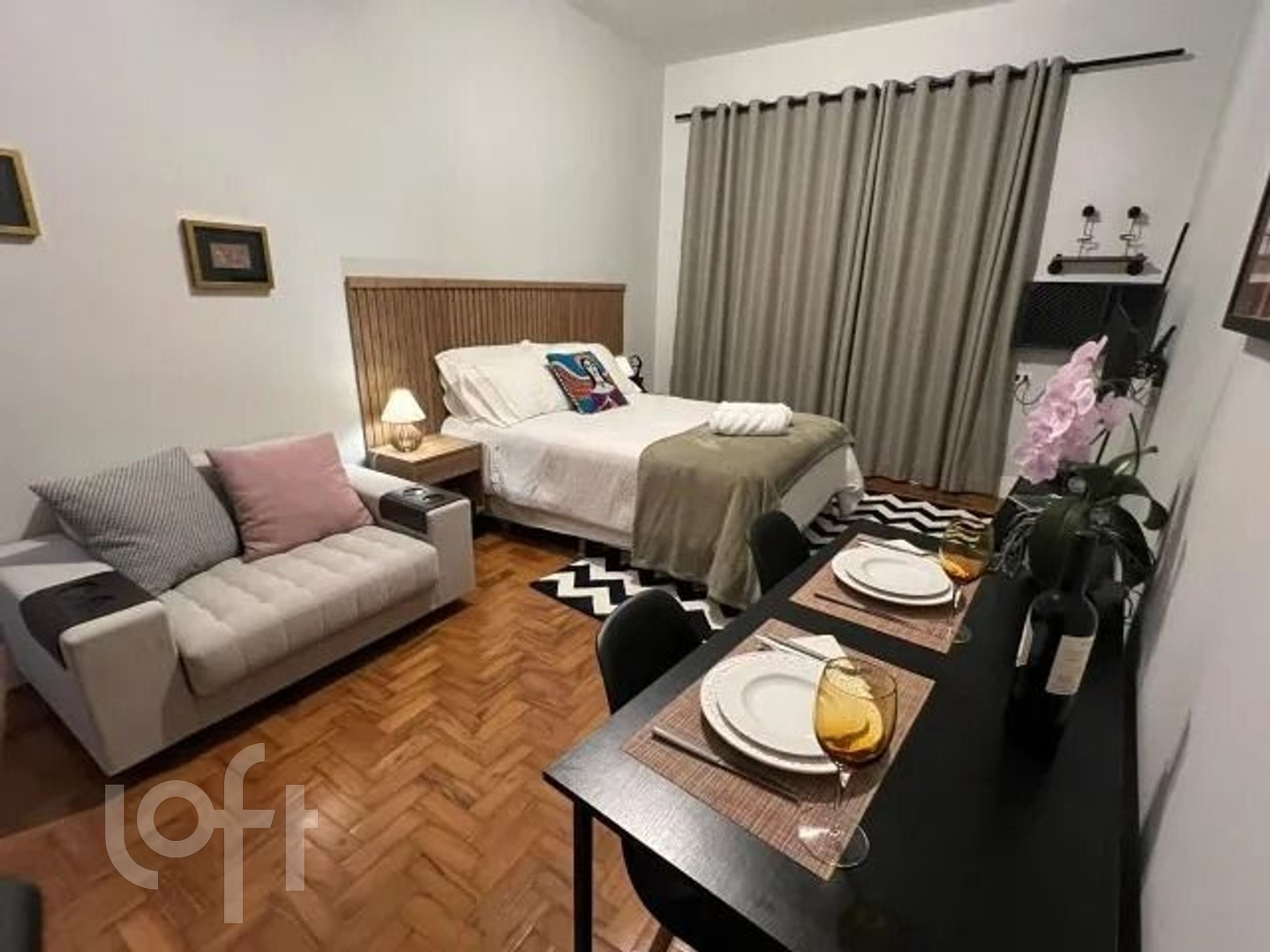 Apartamento à venda com 1 quarto, 34m² - Foto 1