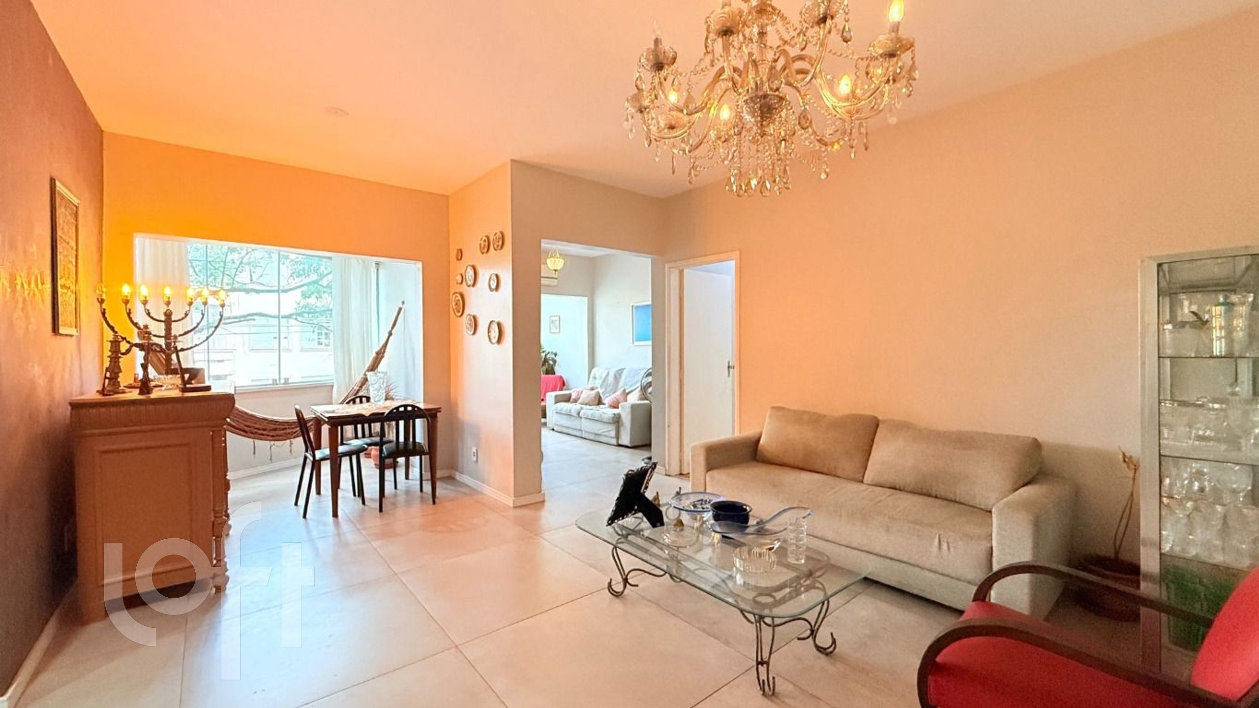 Apartamento com 117m², 3 dormitórios, 1 suíte, Rio Branco em Porto Alegre