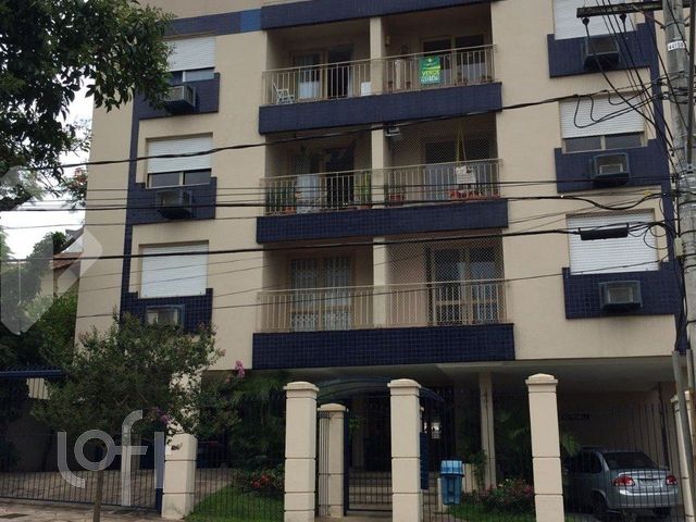 Apartamento com 136m², 3 dormitórios, 1 suíte, 2 vagas, Higienópolis em Porto Alegre