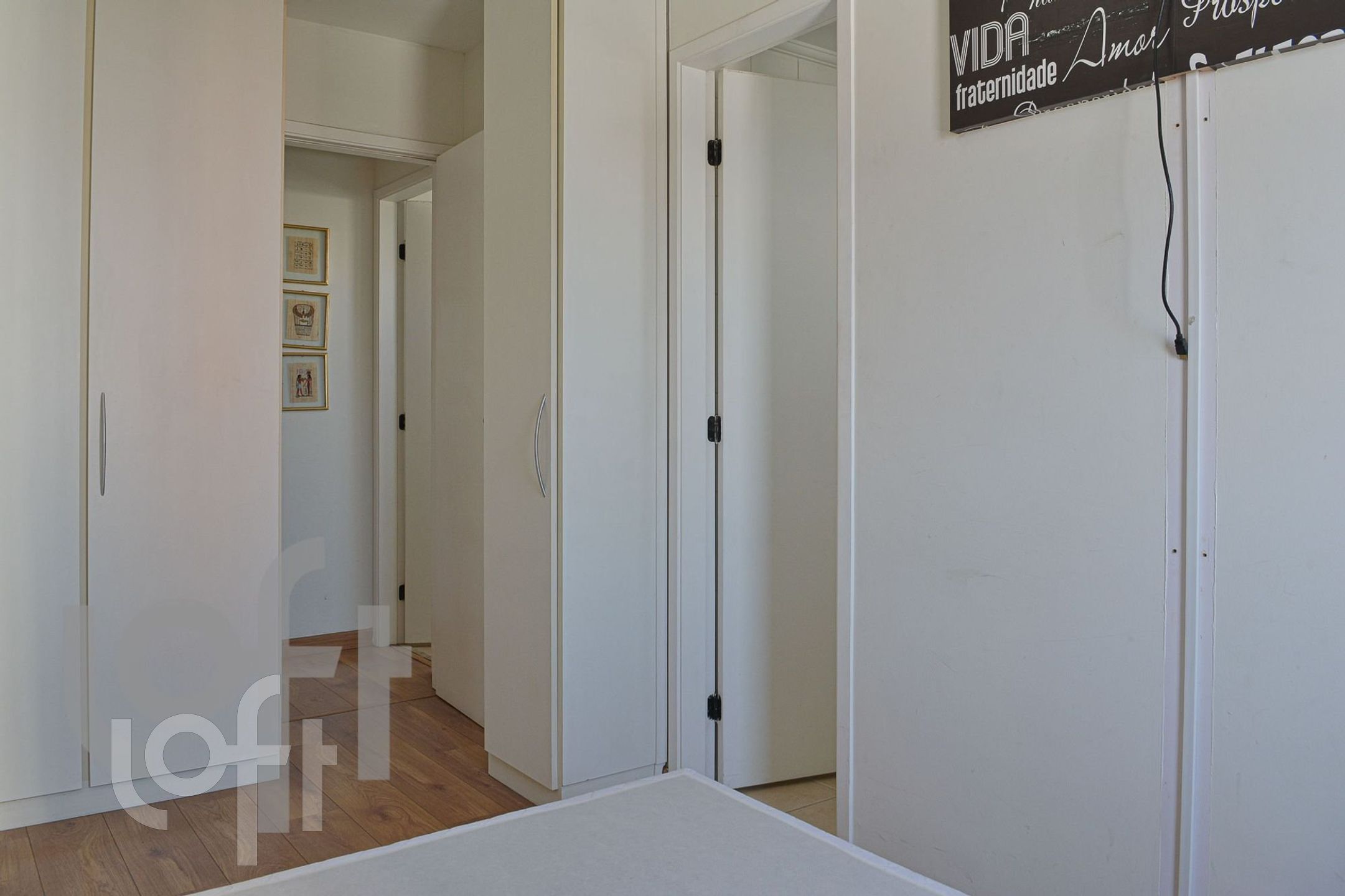 Apartamento à venda com 2 quartos, 70m² - Foto 4