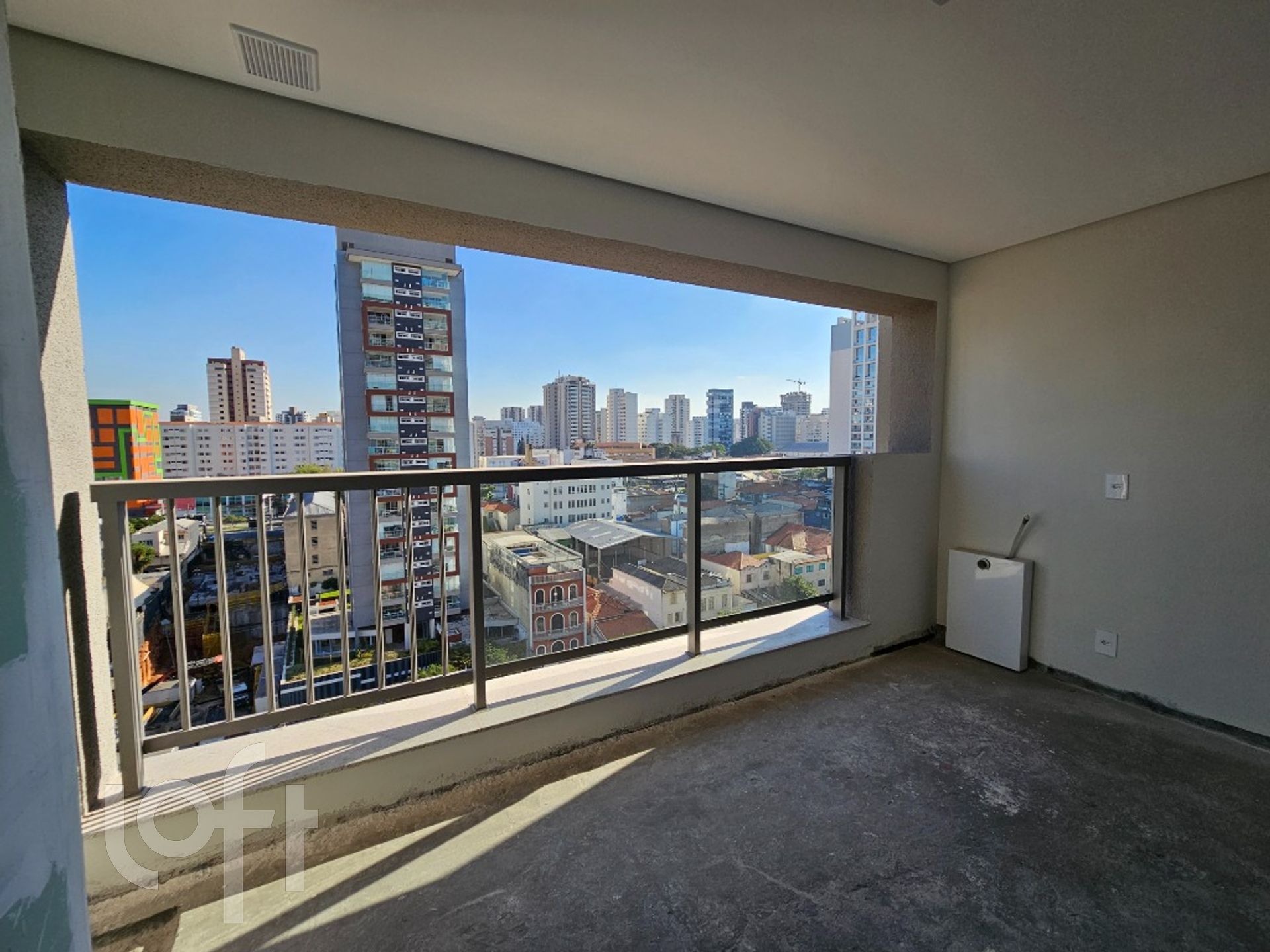 Apartamento à venda com 2 quartos, 65m² - Foto 2