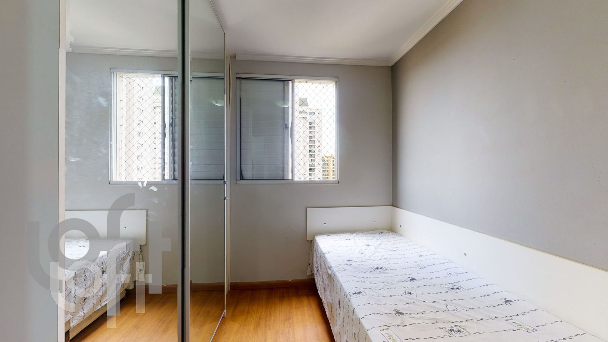 Apartamento à venda com 2 quartos, 67m² - Foto 5